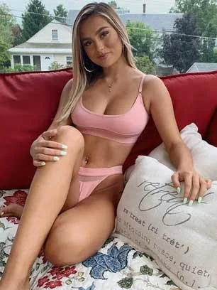 Model Escorts in chanakyapuri